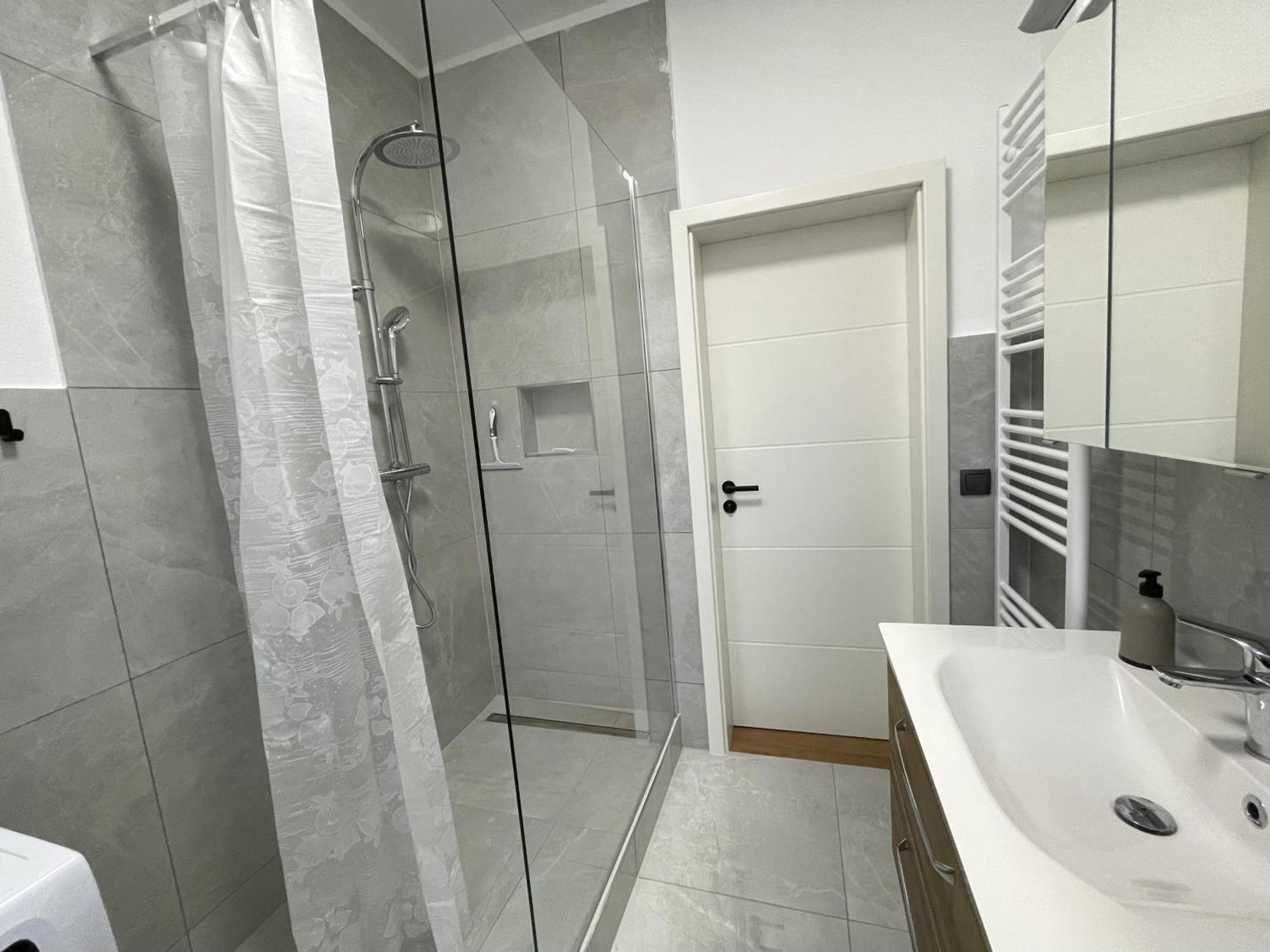Urbansuites - Stylish Apartments I Koblenz Center I Kitchen I Up To 115M2 Dış mekan fotoğraf